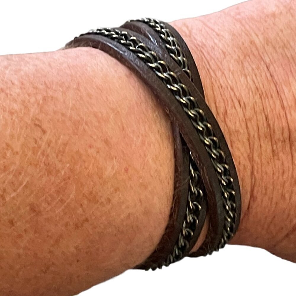 Guang Tong Brown Leather Copper Wire Wrap Bracelet